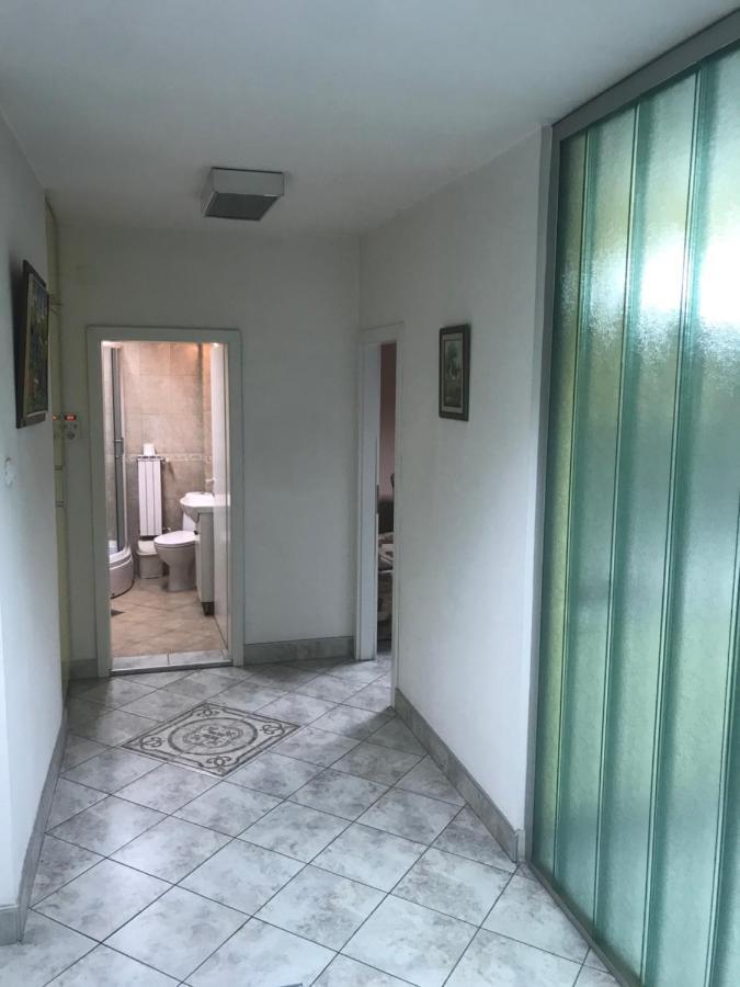 Kalamaras Apartments Szkopje Kültér fotó